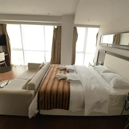 Apartment Mac Vazo Kule *