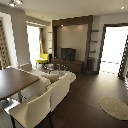 Mac Vazo Kule Apartment